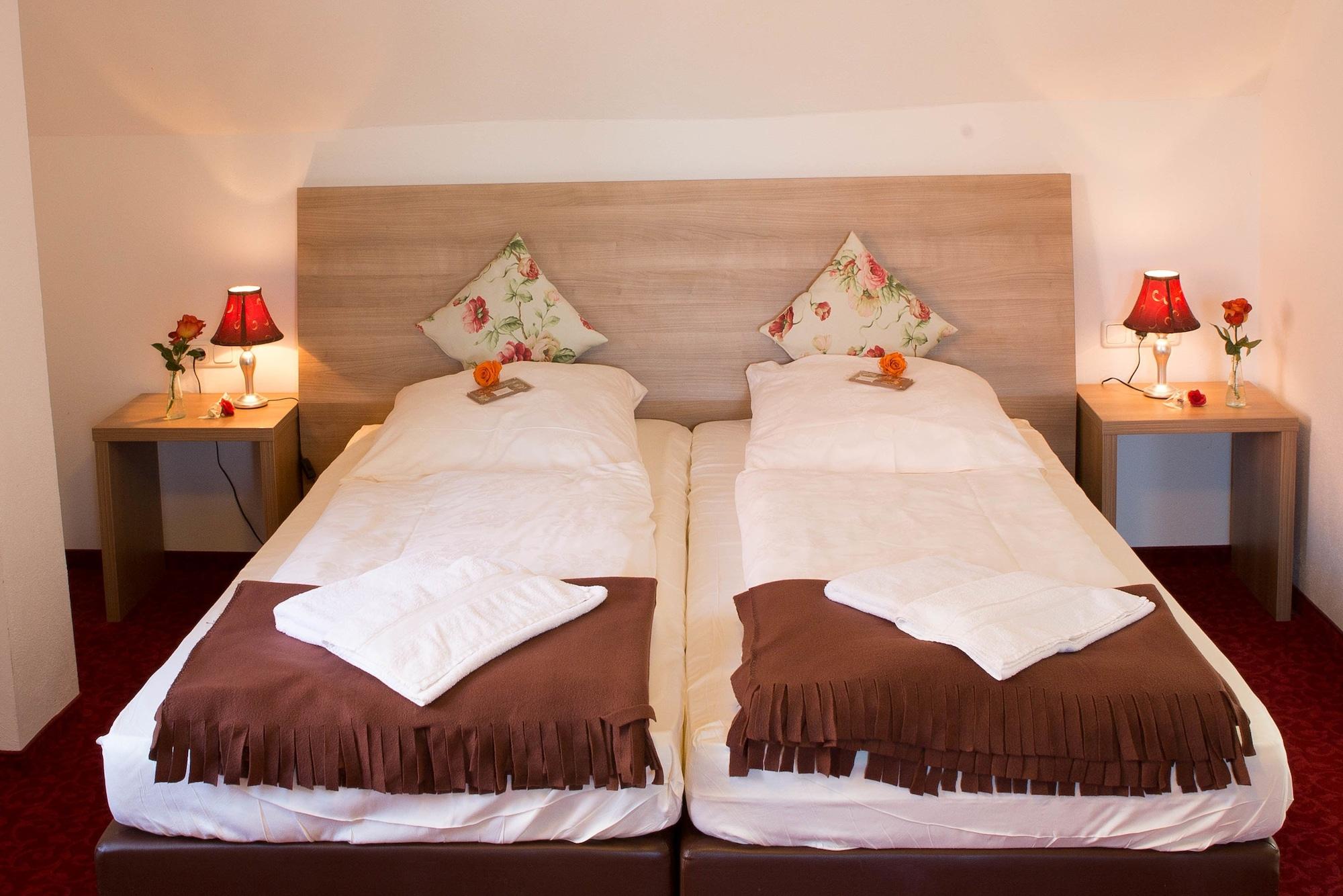 Boutiquehotel Goldene Rose - Self-Check-In 로텐부르크 옵 데어타우버 외부 사진