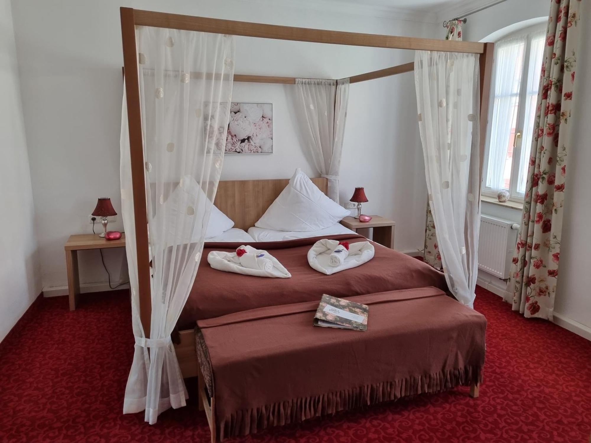 Boutiquehotel Goldene Rose - Self-Check-In 로텐부르크 옵 데어타우버 외부 사진
